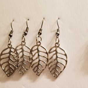 Dangling earrings